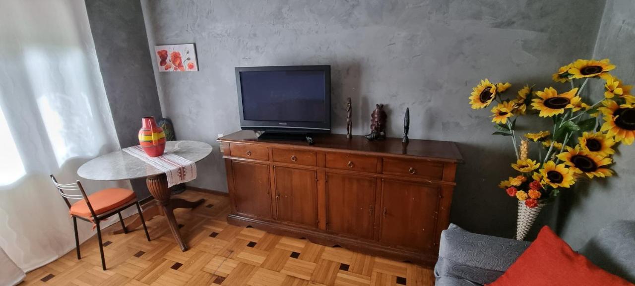 Ferienwohnung Al Salice Tranquillita Nel Verde Via Amendola 24 Busto Arsizio Exterior foto